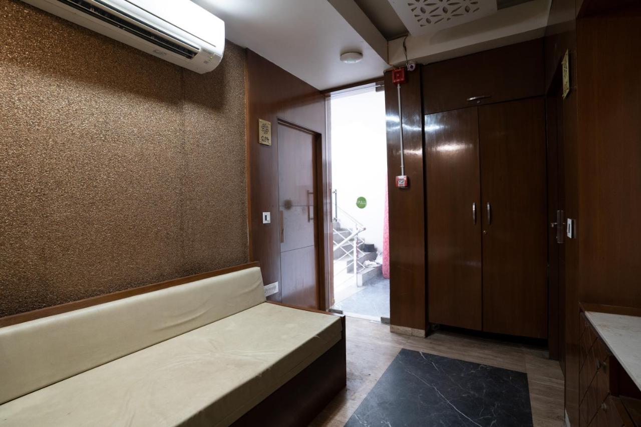 Hotel Kyra Airport アーメダバード エクステリア 写真